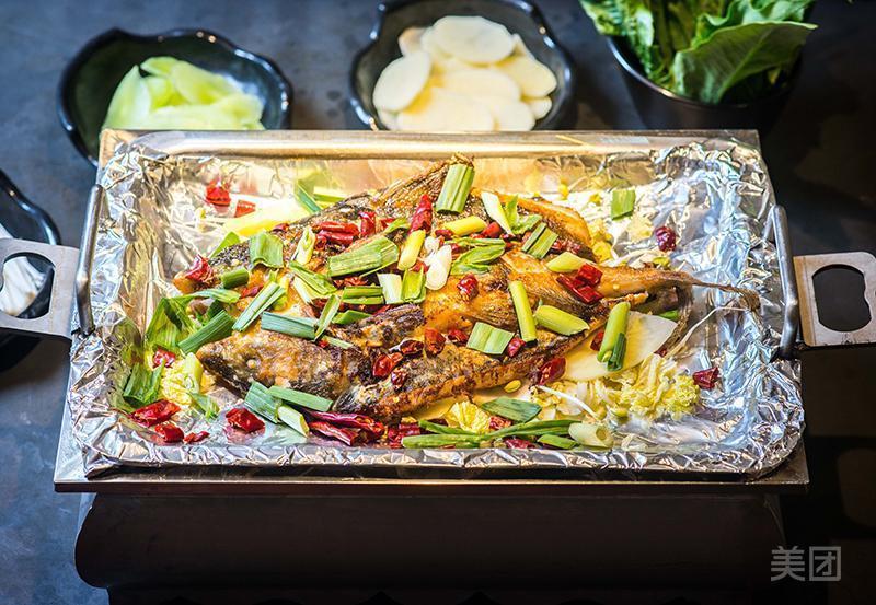 愿者上钩纸包鱼固戍一路店