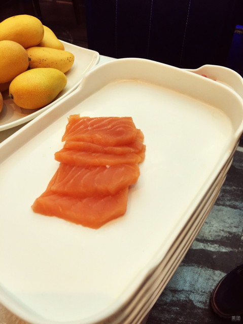 推荐菜:金鼎时尚欢乐火锅位于鞍山市海城市新东一街冠恒盛仕俱乐部正