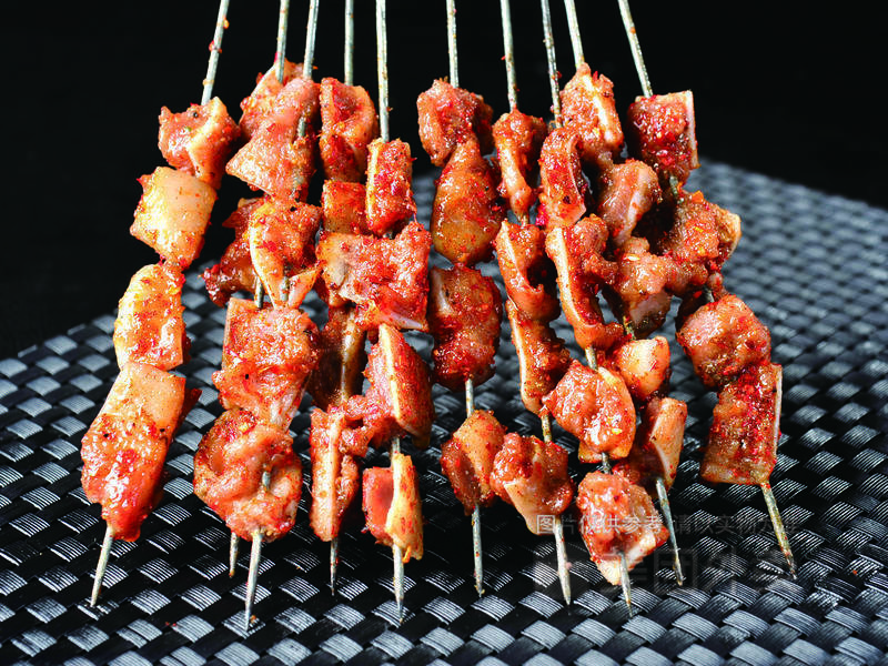 碳烤脆骨图片