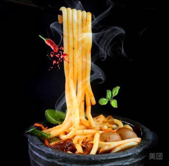 砂锅土豆粉图片