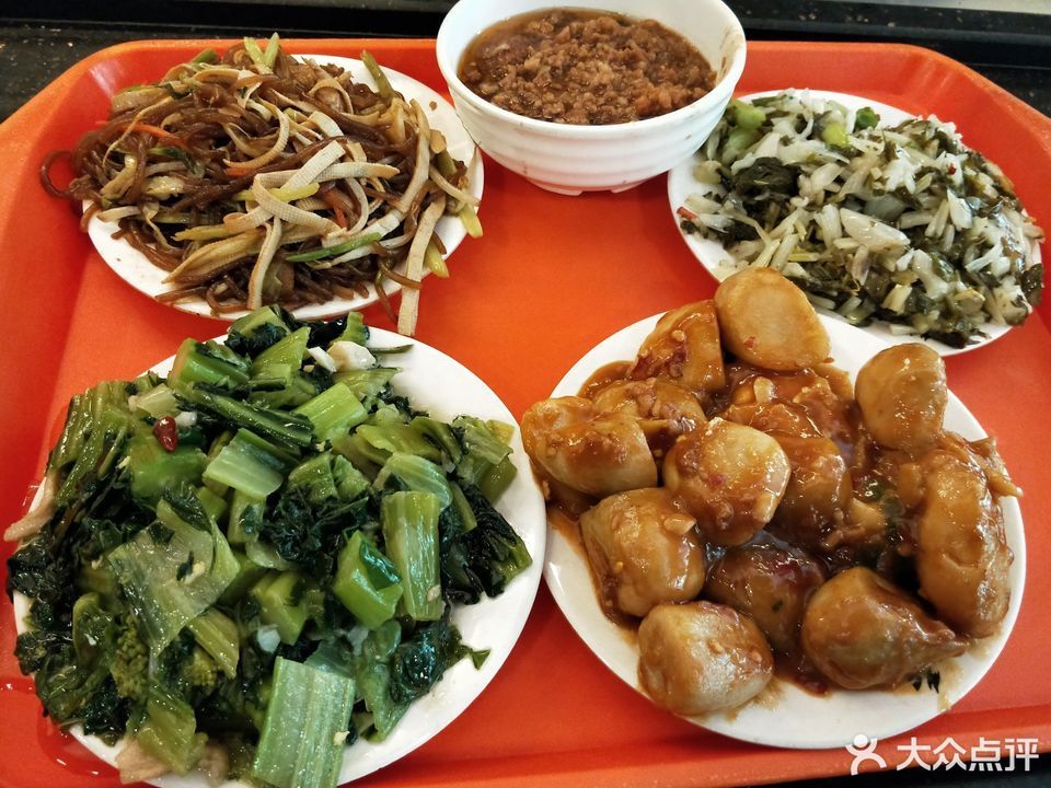        鸣翔快餐(温岭市泽国水政