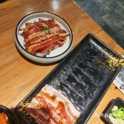 九田家黑牛烤肉料理摩爾城店