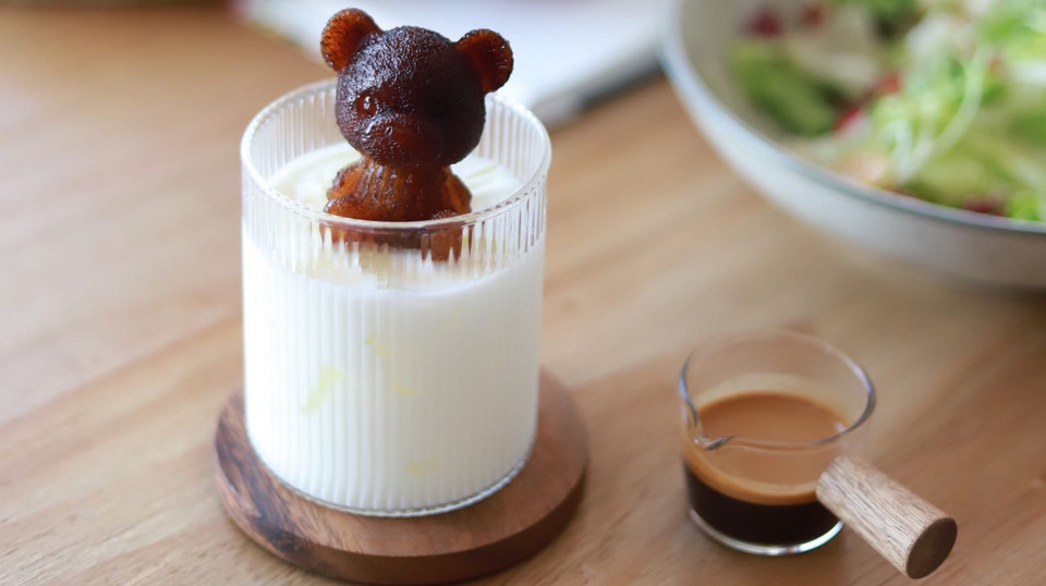 小熊冰拿铁图片