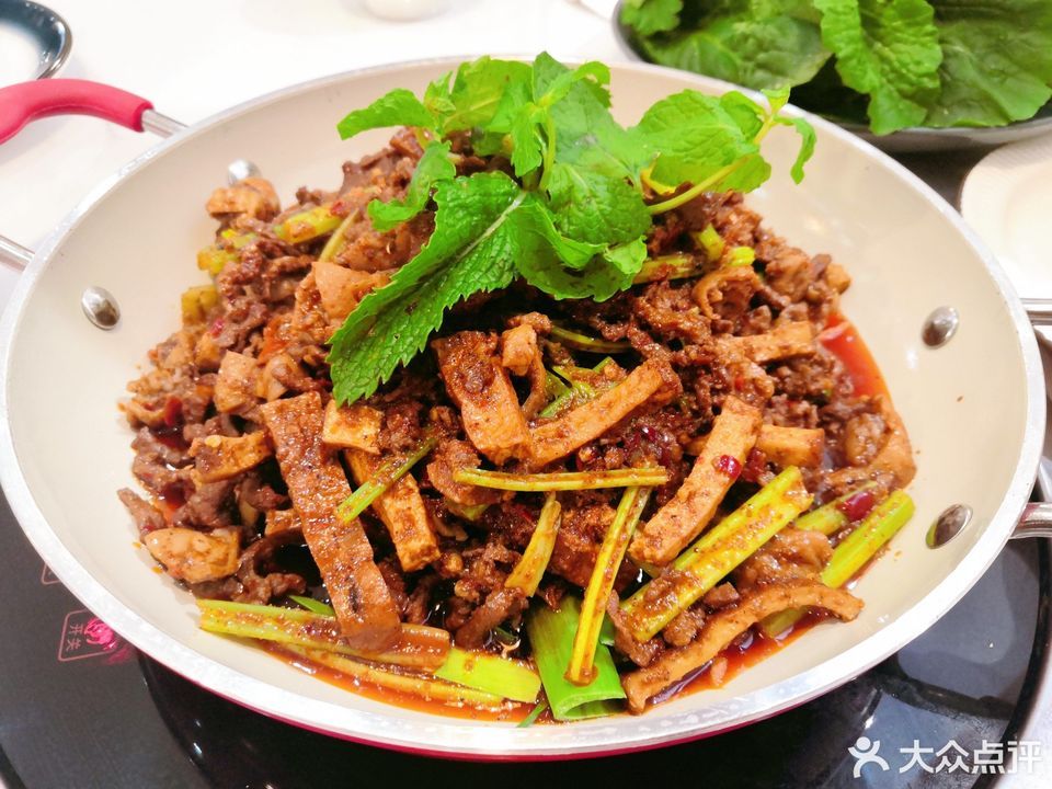 欧椰虾酸牛肉(数博万达店)