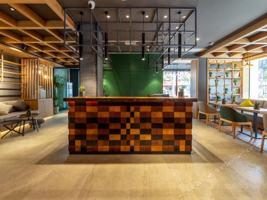 秋果酒店(武汉新华路店)