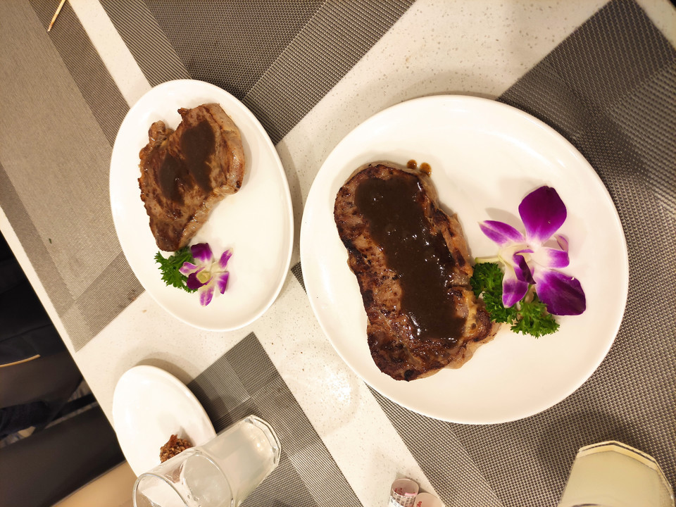 猫朵朵主题餐厅