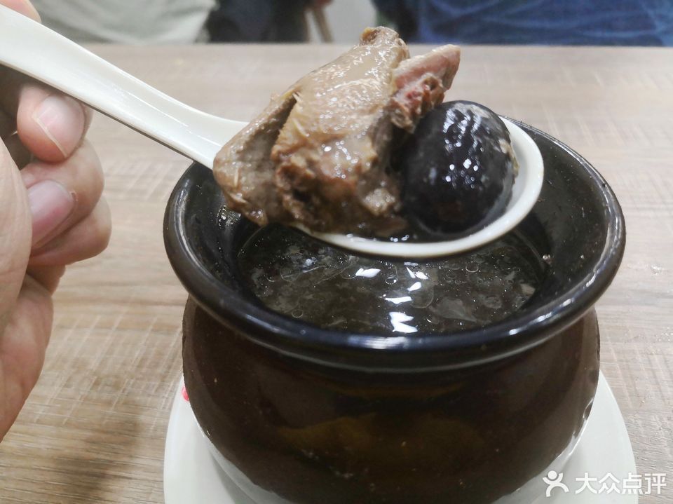 福建沙县小吃谈家渡路店