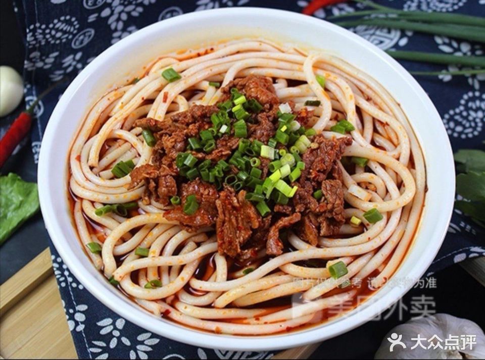 生炒牛肉粉图片