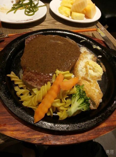 凡塔斯牛排餐厅莆田万达店