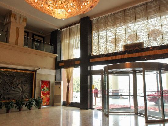 悦宾国际酒店洪湖一中店