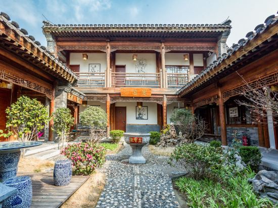 台儿庄古城内住宿