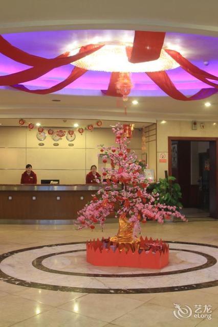 营门口路与金牛大道茶店子路交叉口