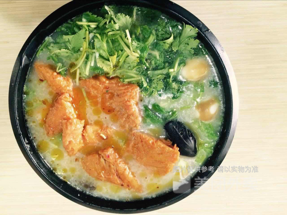 香酥鸡块米线图片