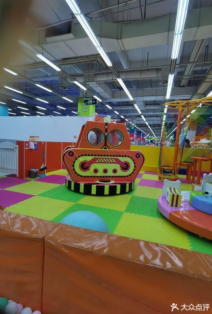 嘟嘟乐儿童乐园