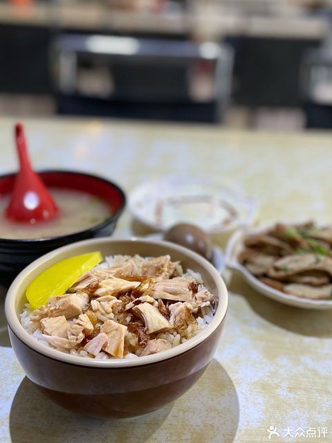 嘉义喷水火鸡肉饭虹莘路店