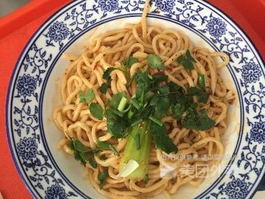 推荐菜:十香凉面