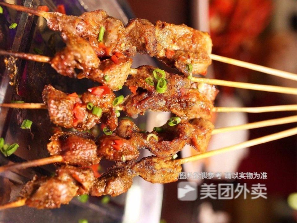 木炭烤鸡肾图片