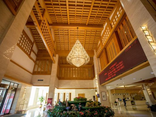 唐山南湖紫天鹅大酒店