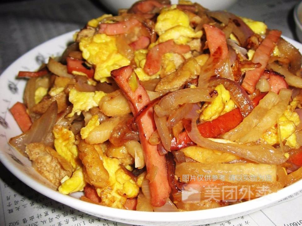 鸡蛋火腿炒饼图片