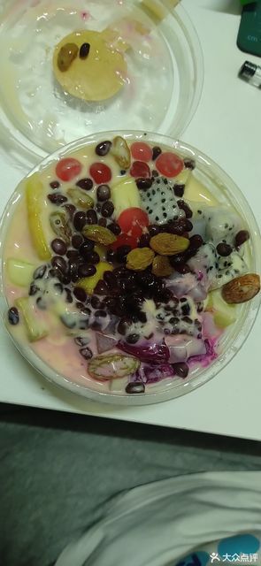 果之缘水果捞铜锣湾店