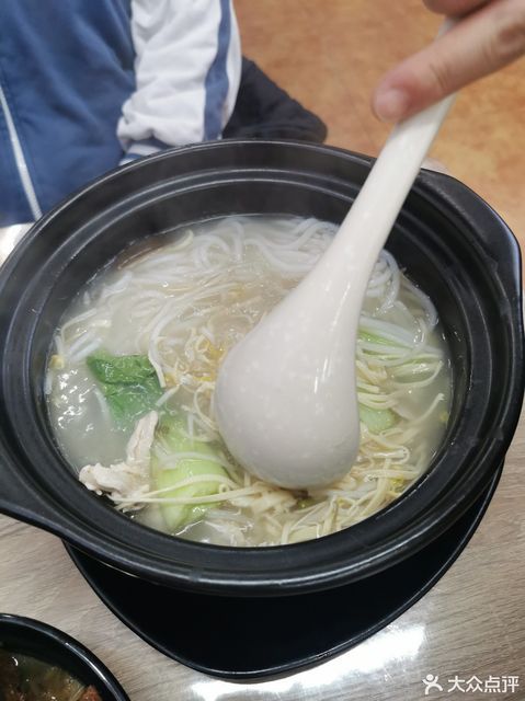 鸡肉过桥米线图片