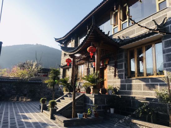 维西天域塔城精品客栈