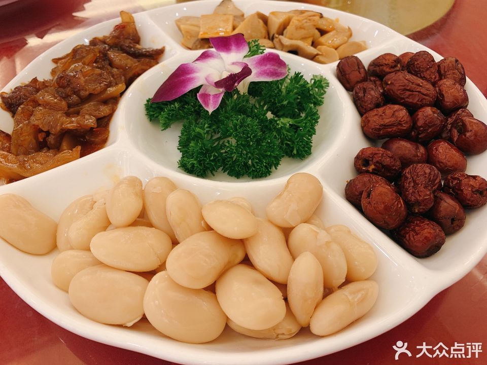> 福州黄金甲夜总会
