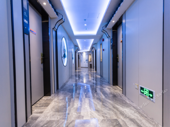 中京商务酒店(东风三路店)