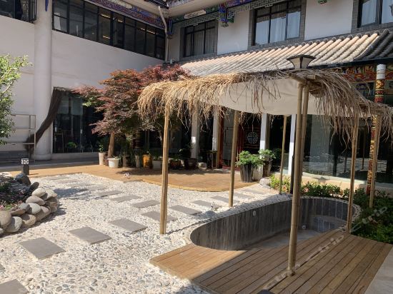 州楚雄市经济技术开发区彝人古镇内推荐菜:分类:酒店;宾馆酒店;住宿