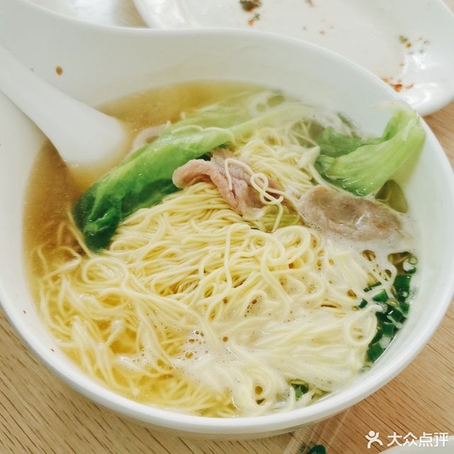 瘦肉汤面图片