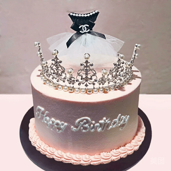 黑裙子蛋糕图片