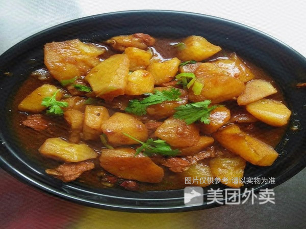 砂锅土豆图片