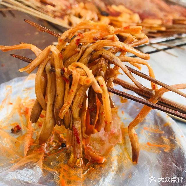 特色黄花菜图片