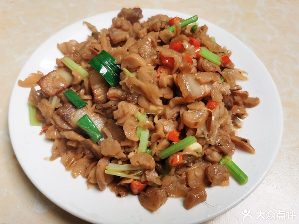 萝卜干炒回锅肉图片