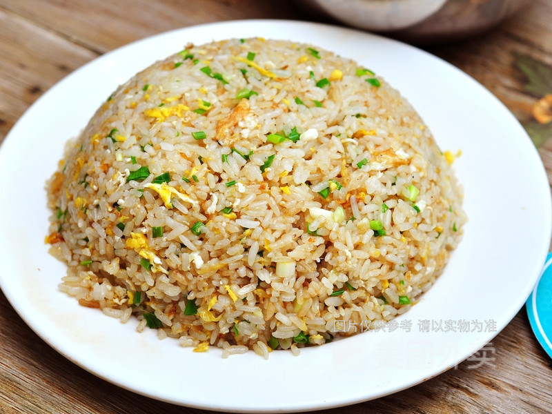 香肠绍子蛋炒饭图片