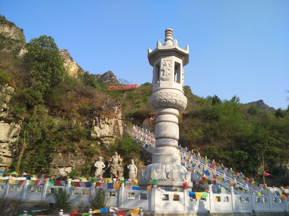 十渡乐佛山风景区