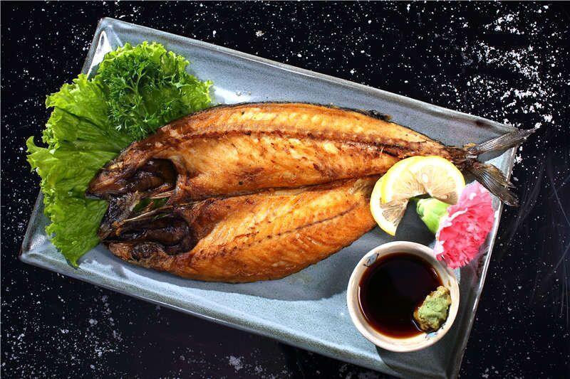 烤鲅鱼图片