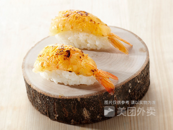 火焰芝士虾寿司图片