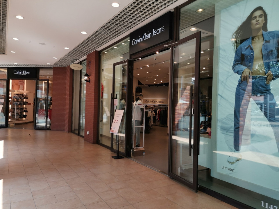 coach奥特莱斯店