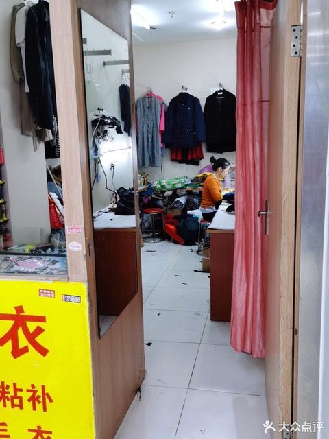 t01eca78f41427ede85.jpg