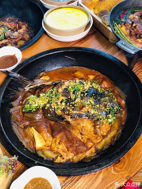 咱屯子锅台鱼台北大街店