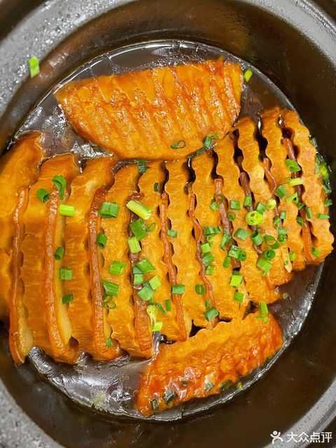 砂锅焗香芋(五味秘制)图片