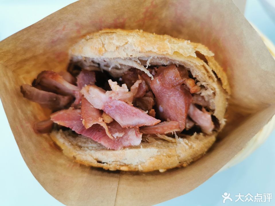 童年时代老北京烧饼夹肘子