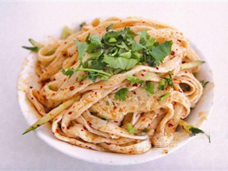 西安市 餐饮服务 餐馆 > 钰怡面皮标签: 推荐菜:延安钰怡面皮 娃哈哈