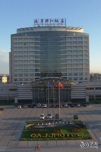 迁安服务区中国石化加油站