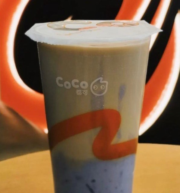 奶茶三兄弟推荐菜:coco都可(爱之城店)位于鹤壁市淇滨区兴鹤大街与鹤