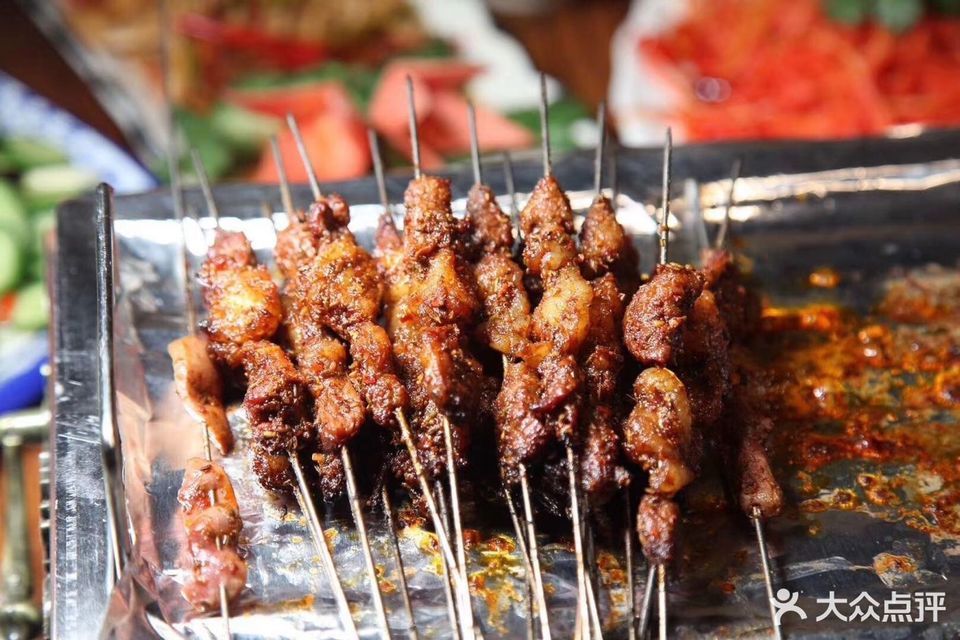 火娃烧烤彭州店