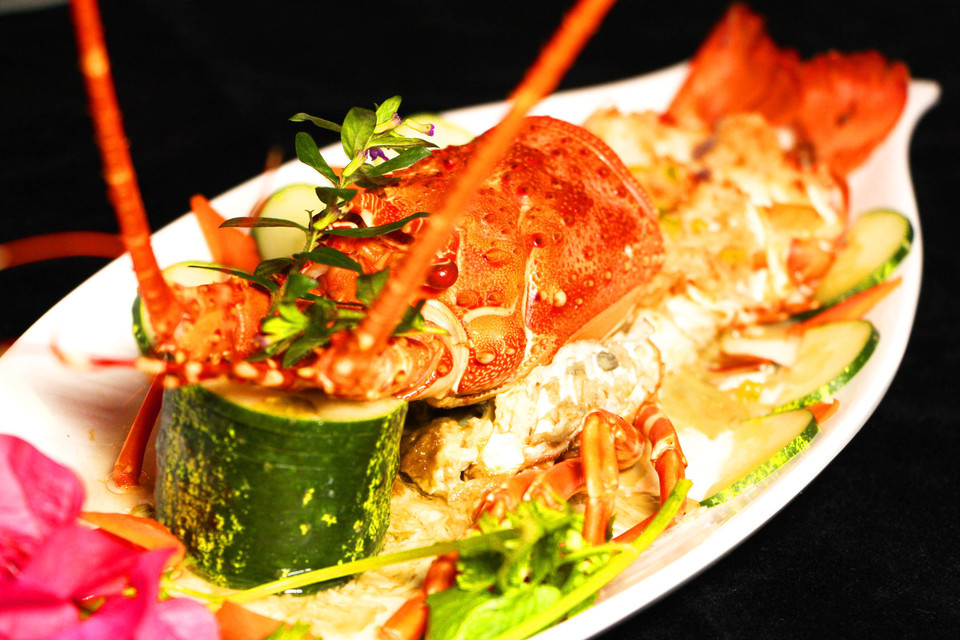 蒜蓉开边波士顿龙虾图片