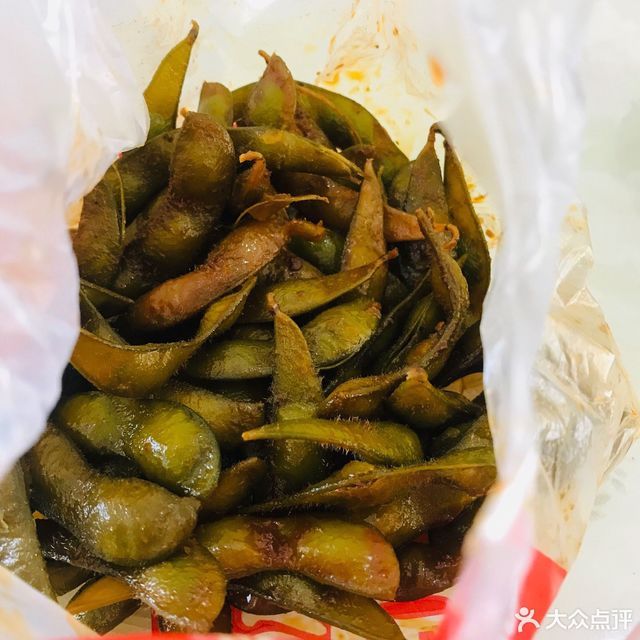 绝味鸭脖中建芙蓉和苑店