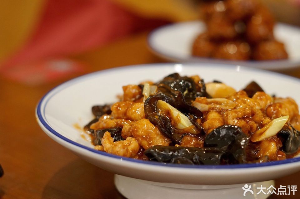 凤临阁(百盛店)